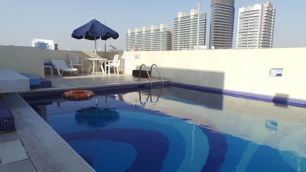 Xclusive Casa Hotel Apartments Dubai Esterno foto
